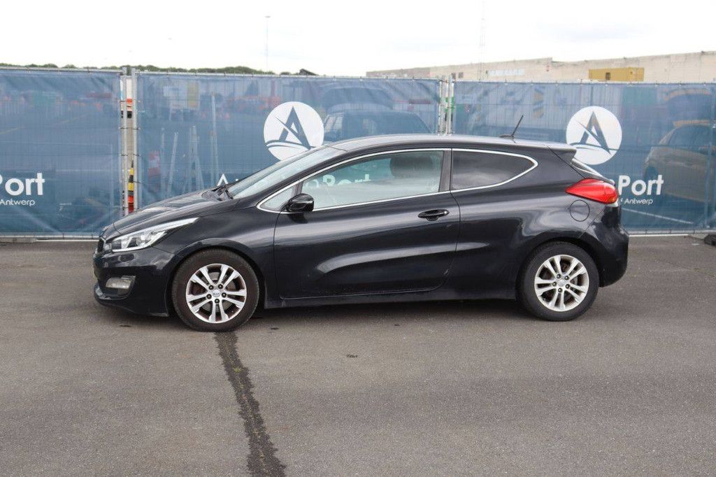 Pkw Kia Ceed Diesel 110 PS 2014 (Margin)