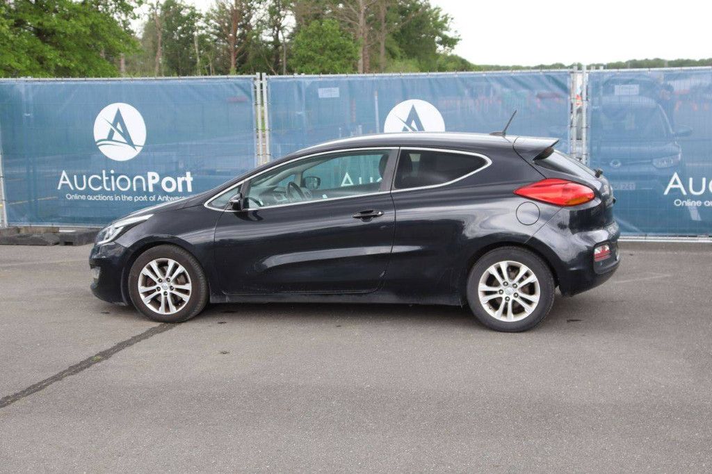 Pkw Kia Ceed Diesel 110 PS 2014 (Margin)