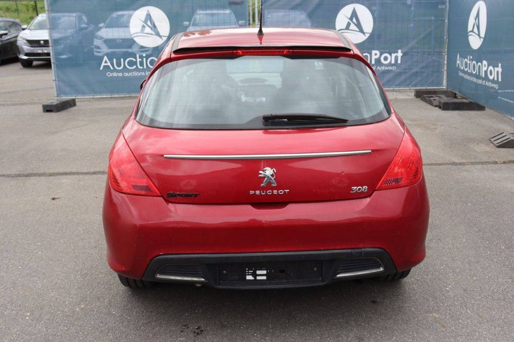 Passenger car Peugeot 308 Petrol 120hp 2012 (Margin)