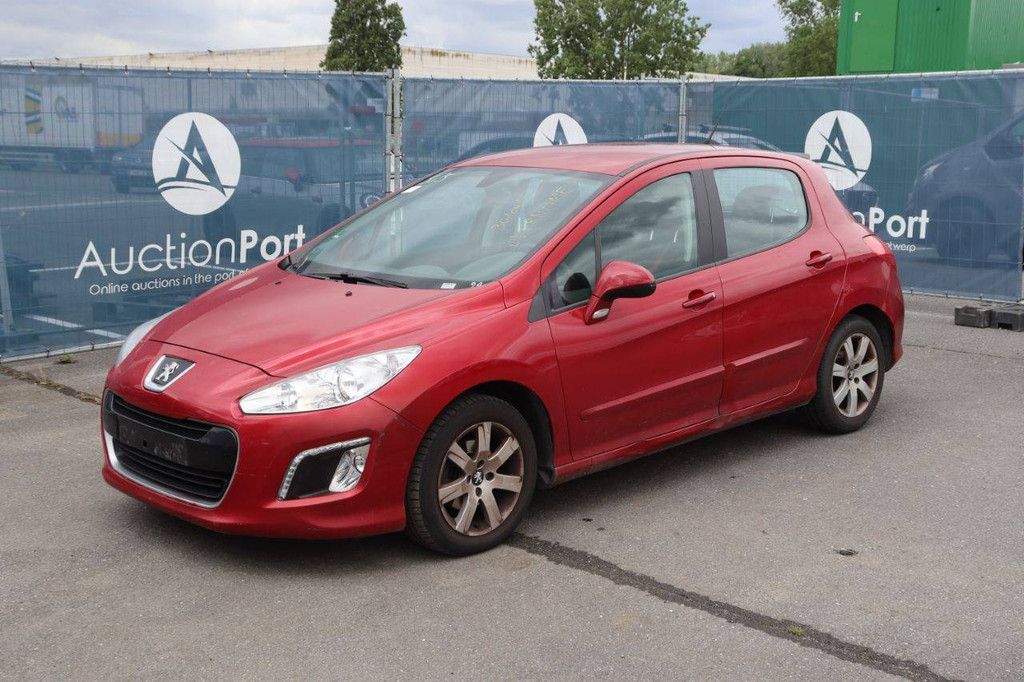 Passenger car Peugeot 308 Petrol 120hp 2012 (Margin)