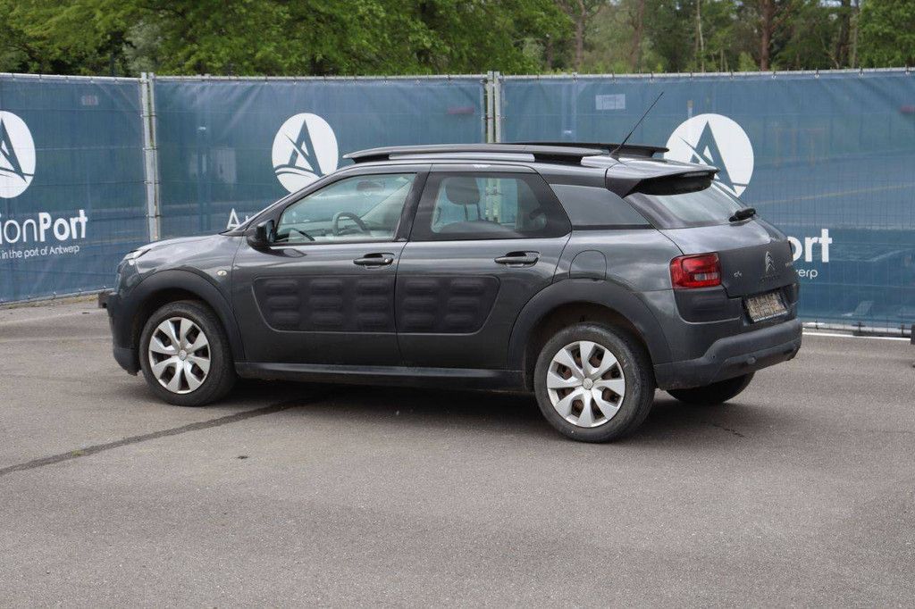 Passenger car Citroën C4 Cactus Diesel 100hp 2016 (Margin)
