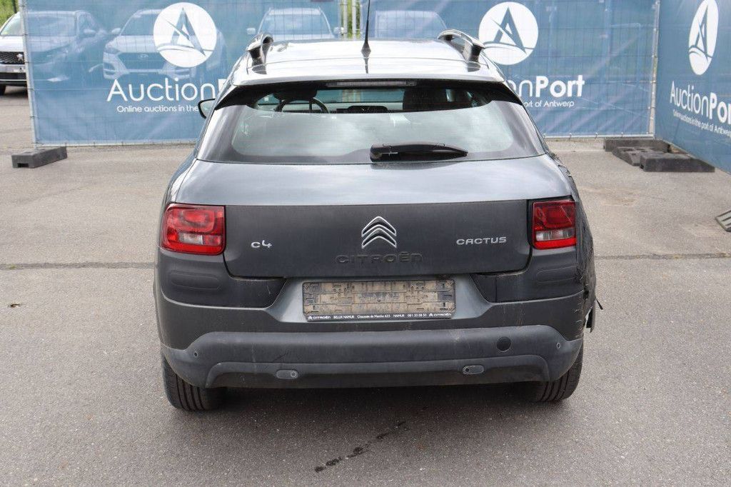 Passenger car Citroën C4 Cactus Diesel 100hp 2016 (Margin)