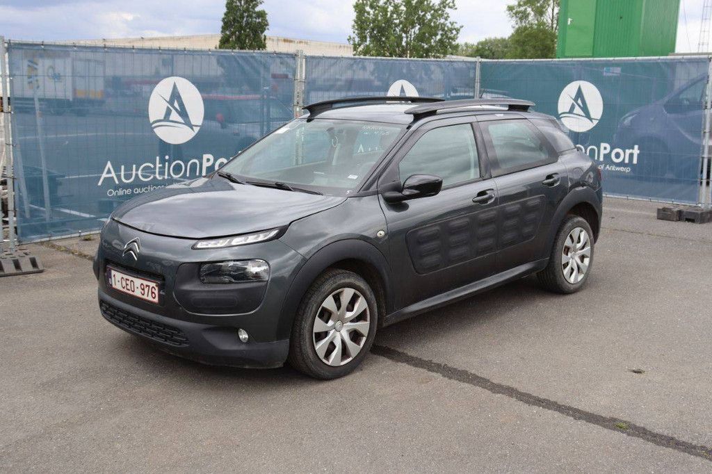 Passenger car Citroën C4 Cactus Diesel 100hp 2016 (Margin)