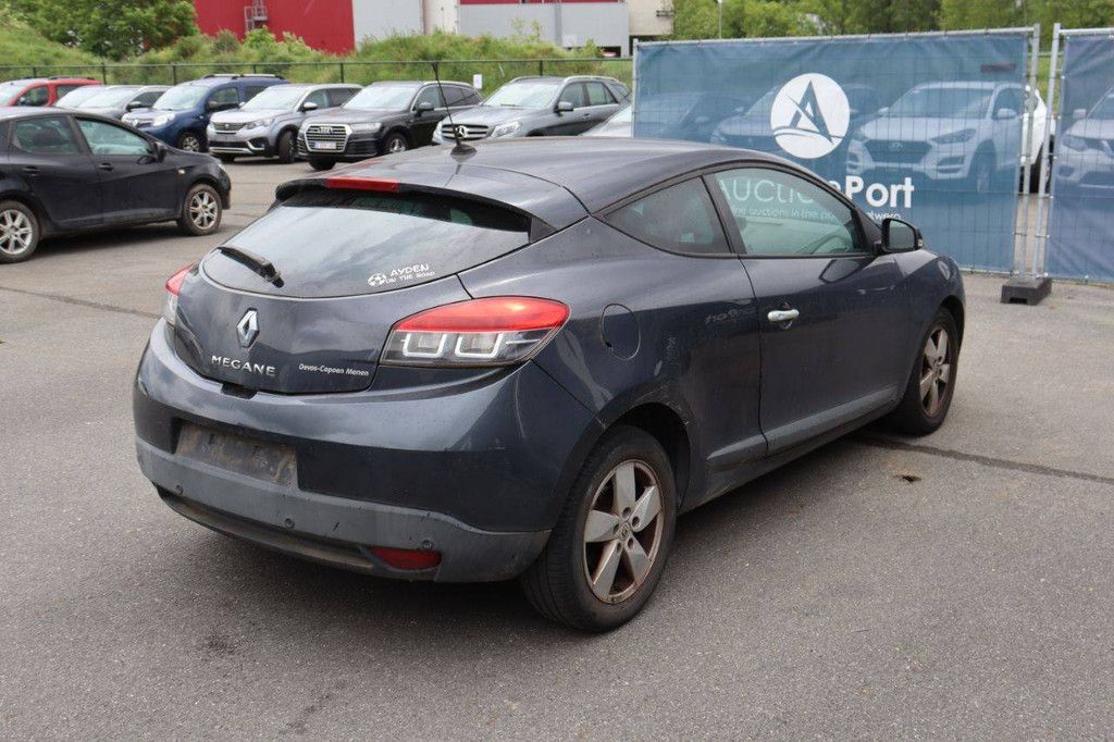 Pkw Renault Mégane Benzin 110 PS 2010 (Marge)