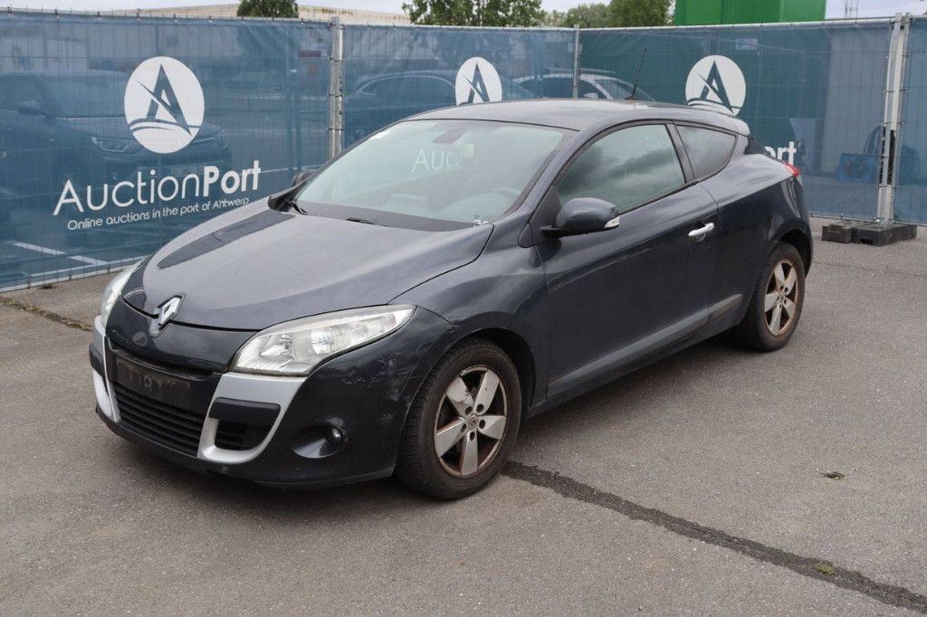 Pkw Renault Mégane Benzin 110 PS 2010 (Marge)