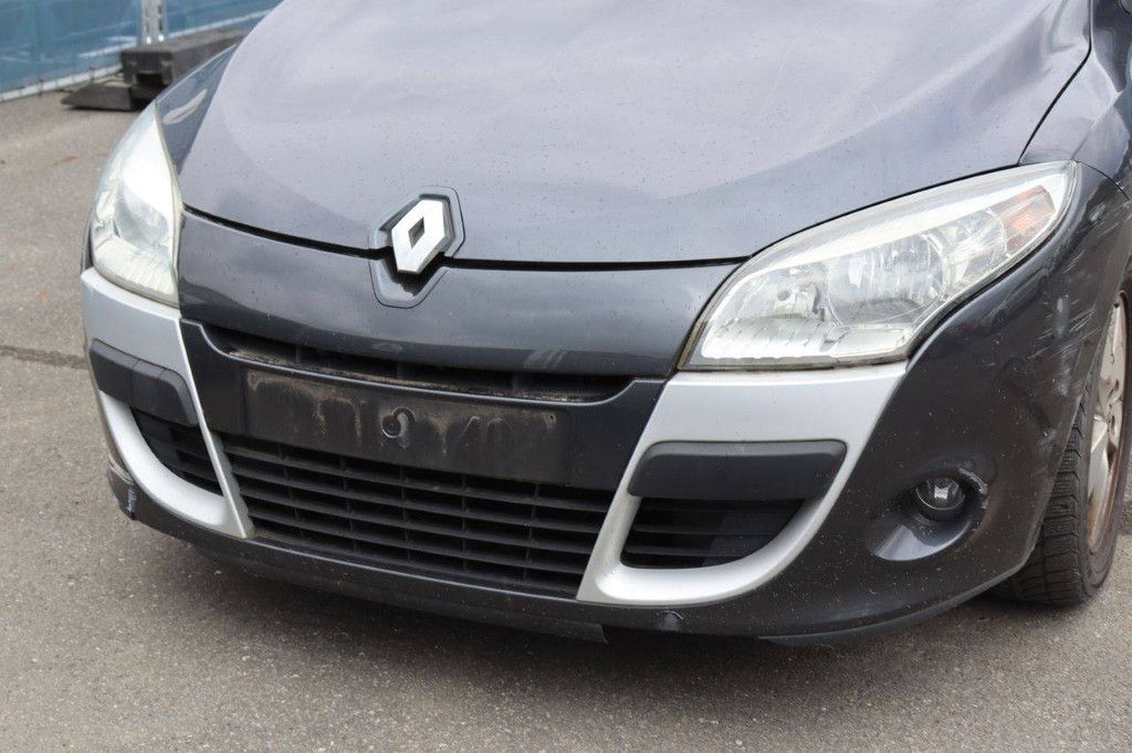 Pkw Renault Mégane Benzin 110 PS 2010 (Marge)