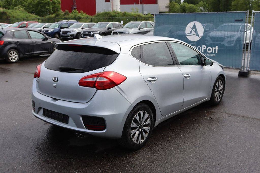 Pkw Kia Ceed Diesel 110 PS 2018 (Margin)