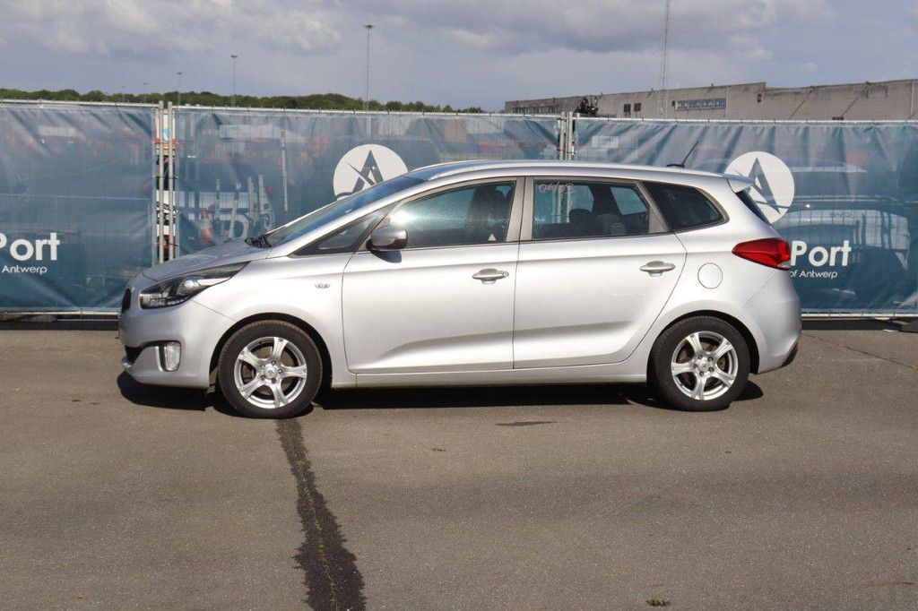 Passenger car Kia Carens Diesel 115hp 2013 (Margin)