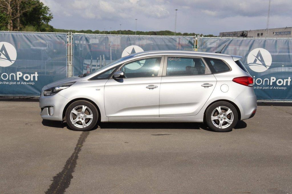 Passenger car Kia Carens Diesel 115hp 2013 (Margin)