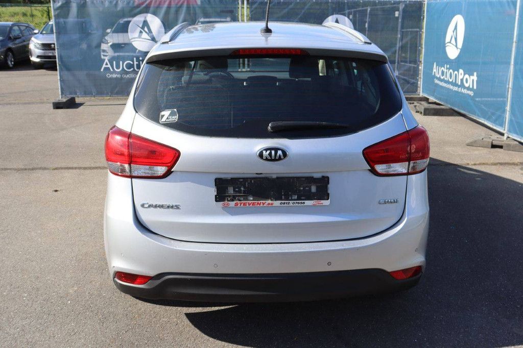 Passenger car Kia Carens Diesel 115hp 2013 (Margin)