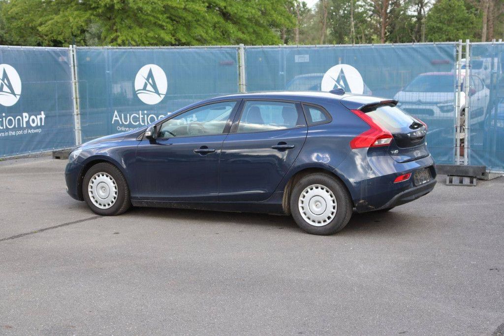 Pkw Volvo V40 Diesel 115 PS 2013 (Margin)