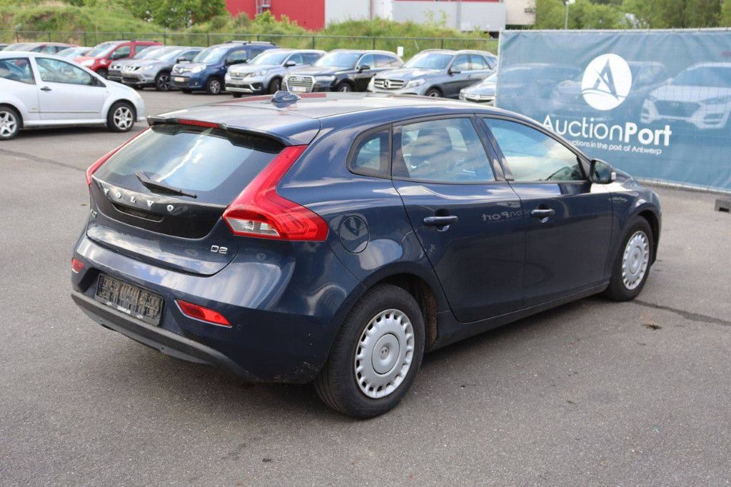 Pkw Volvo V40 Diesel 115 PS 2013 (Margin)