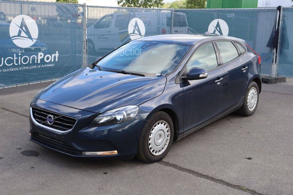 Pkw Volvo V40 Diesel 115 PS 2013 (Margin)
