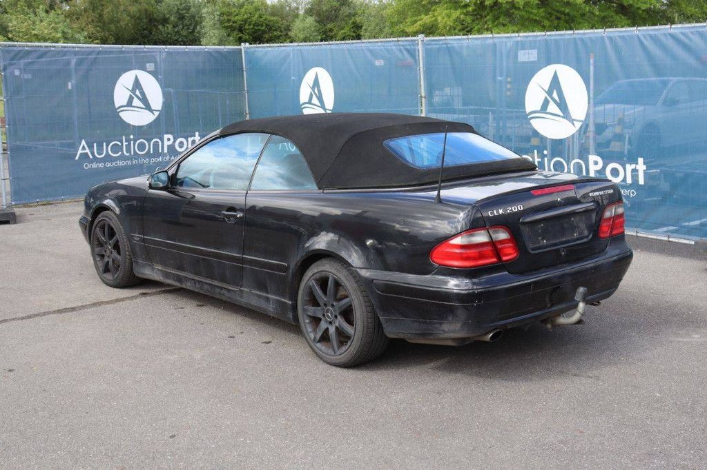 Mercedes-Benz CLK 200 Cabriolet, Benzin, 500 PS, Baujahr 2003 (Margin)