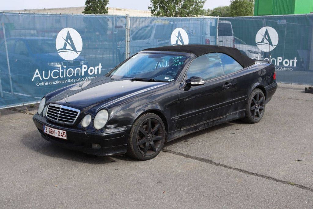 Mercedes-Benz CLK 200 Cabriolet, Benzin, 500 PS, Baujahr 2003 (Margin)