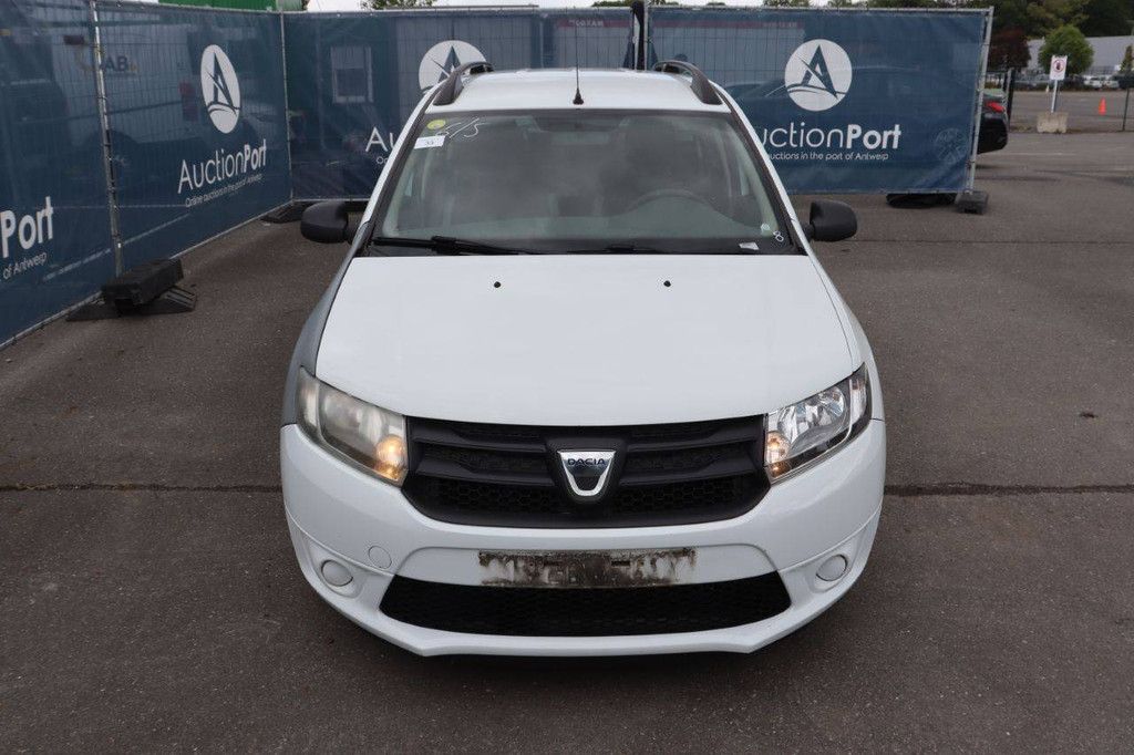 Pkw Dacia Logan Diesel 75 PS 2015 (Marge)
