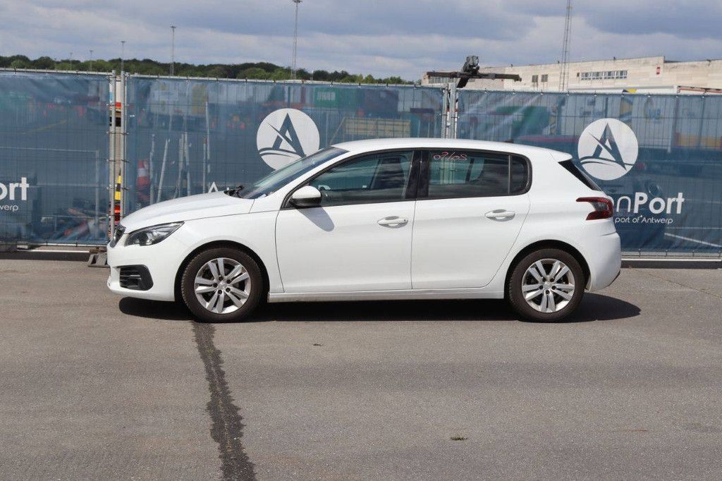 Pkw Peugeot 308 Diesel 102 PS 2018 (Marge)