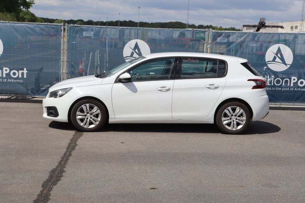 Pkw Peugeot 308 Diesel 102 PS 2018 (Marge)