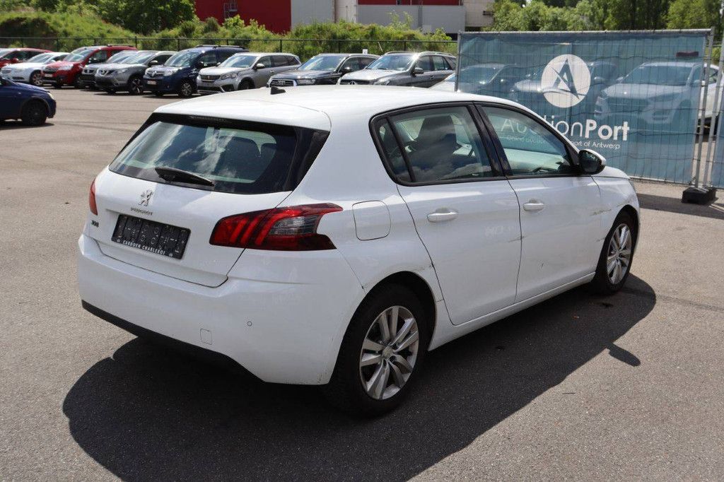 Pkw Peugeot 308 Diesel 102 PS 2018 (Marge)