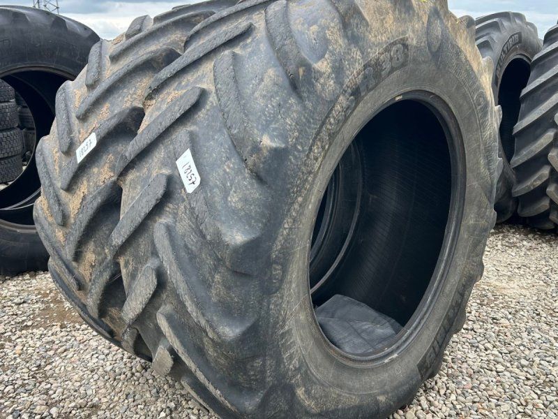 Michelin 650/65R38