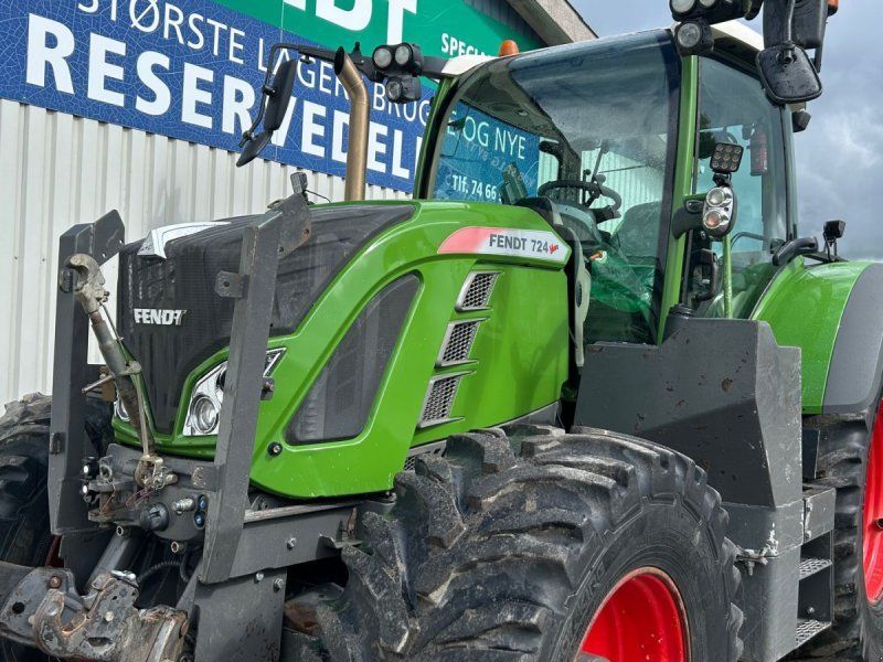 Fendt 724 Vario S4 Profi Plus Skovudstyr