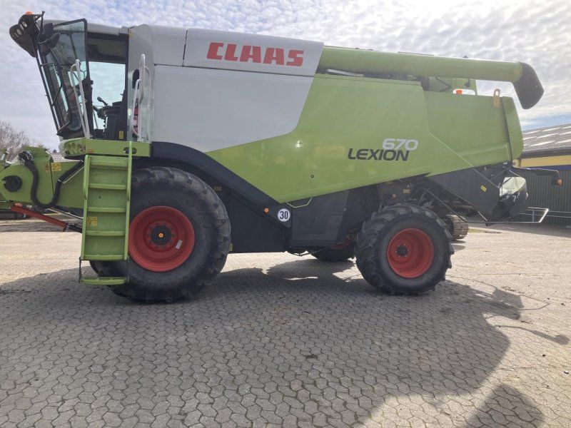 Claas Lion 670