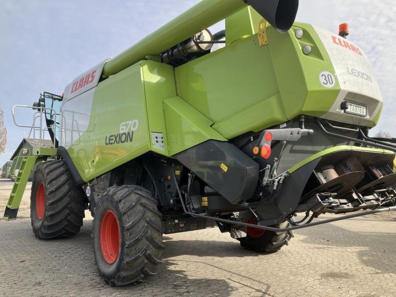 Claas Lion 670