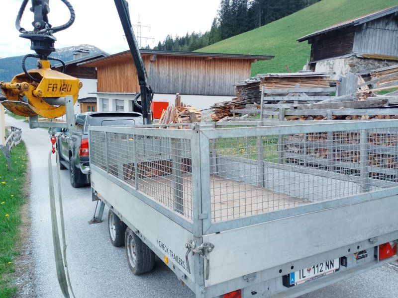Gomm PKW  mit Kranaufbau