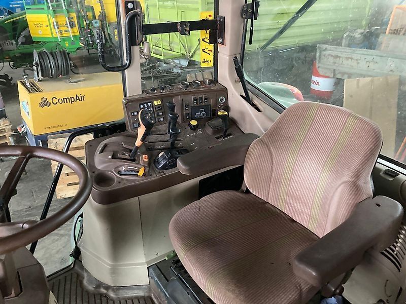 John Deere 6820 Premium *Auto Quad*