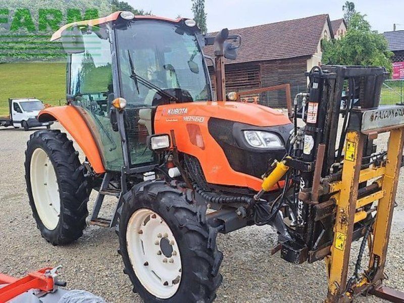 Kubota m8560