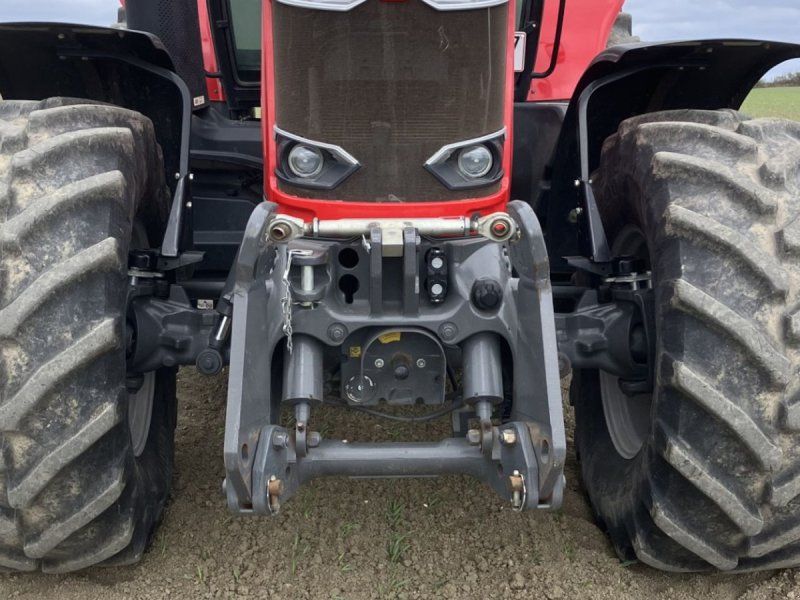 Massey Ferguson 7720S Exclusive