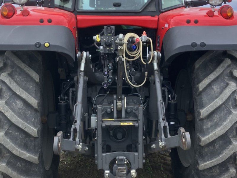 Massey Ferguson 7720S Exclusive