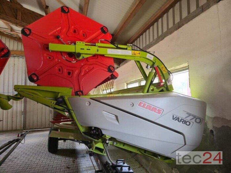 Claas Vario 770