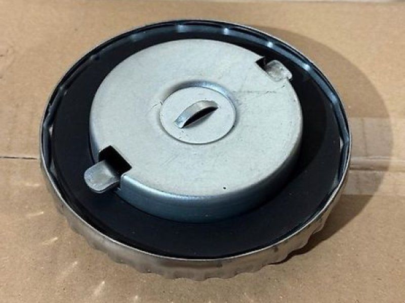 Mercedes-Benz Tank Deckel