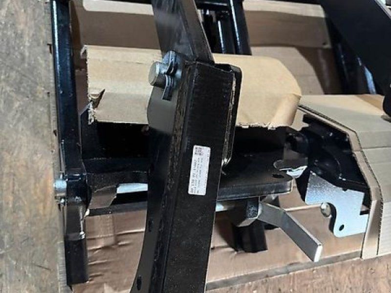 Mercedes-Benz 424 427 Scharmüller Schlitten Lagerbock 00.130.01.1-A02