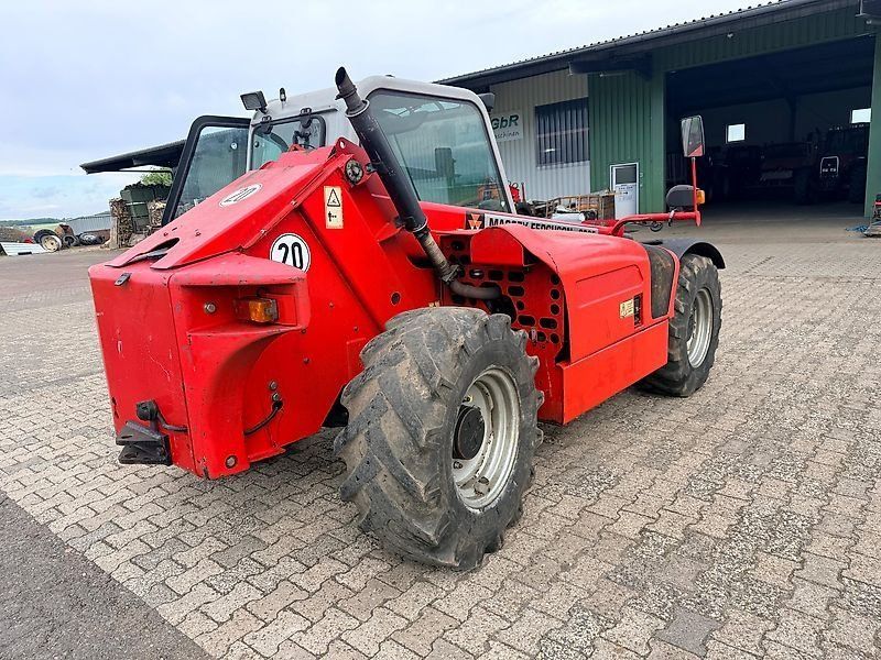 Massey Ferguson 8925 / Sambron 9255