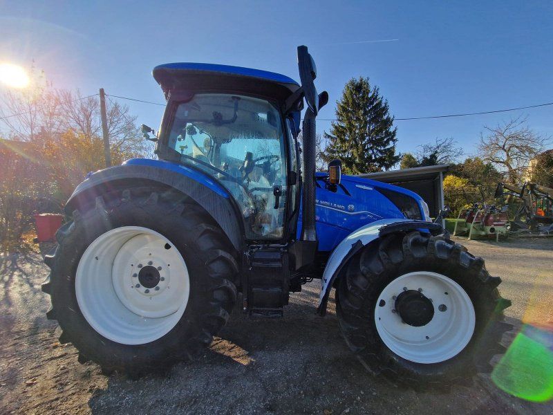 New Holland T5.110 Auto Command (Stage V)