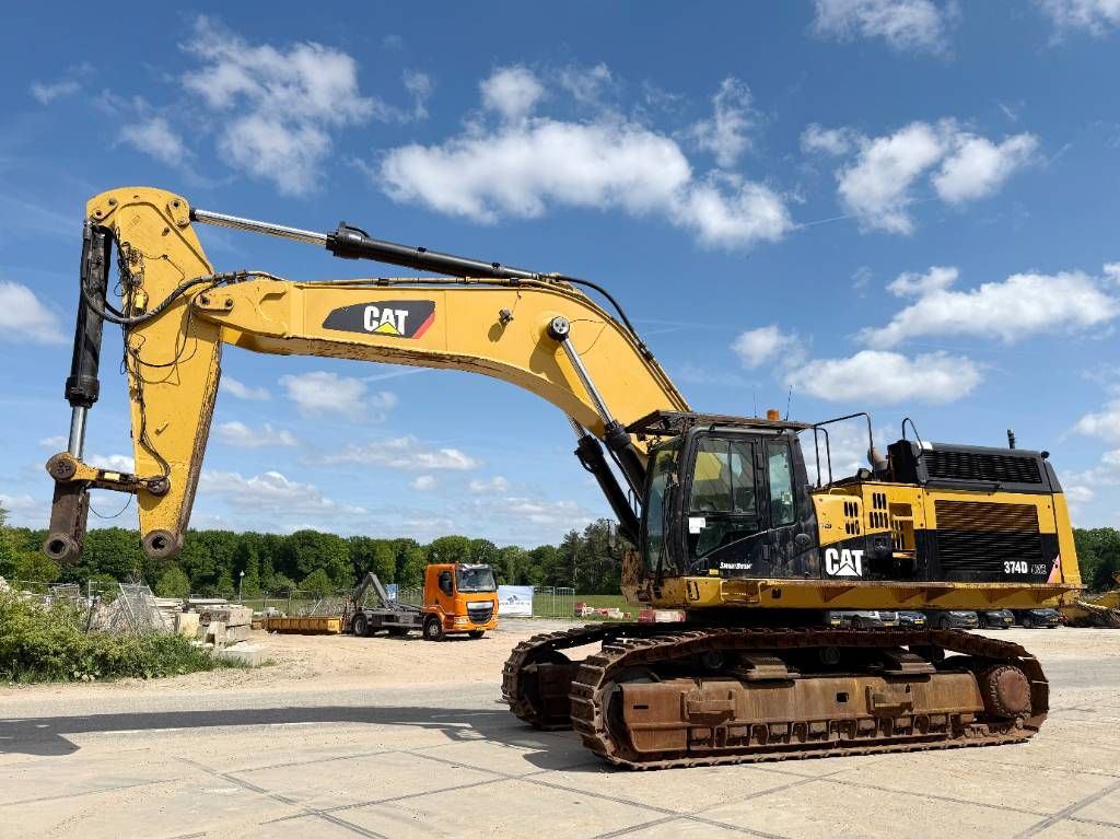 CAT 374DL ME Automatic Greasing / Parking Heater