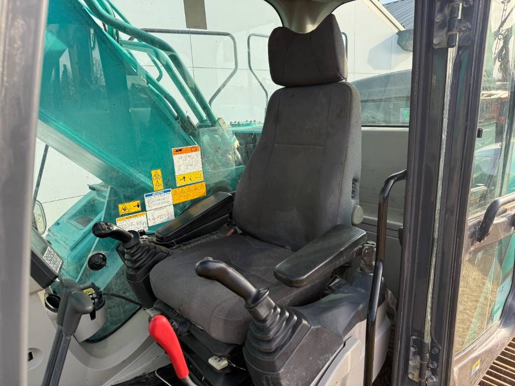 Kobelco SK350LC-9 - Hammer Lines / Quick Coupler