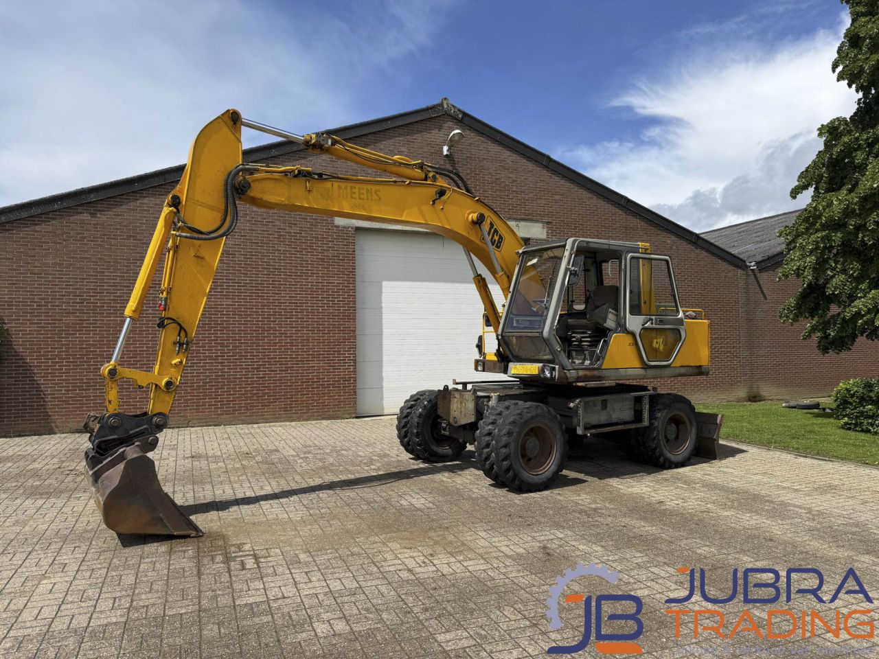 JCB JS130W Mobile Excavator | 1994 | 4905H | 13.3T | 83HP