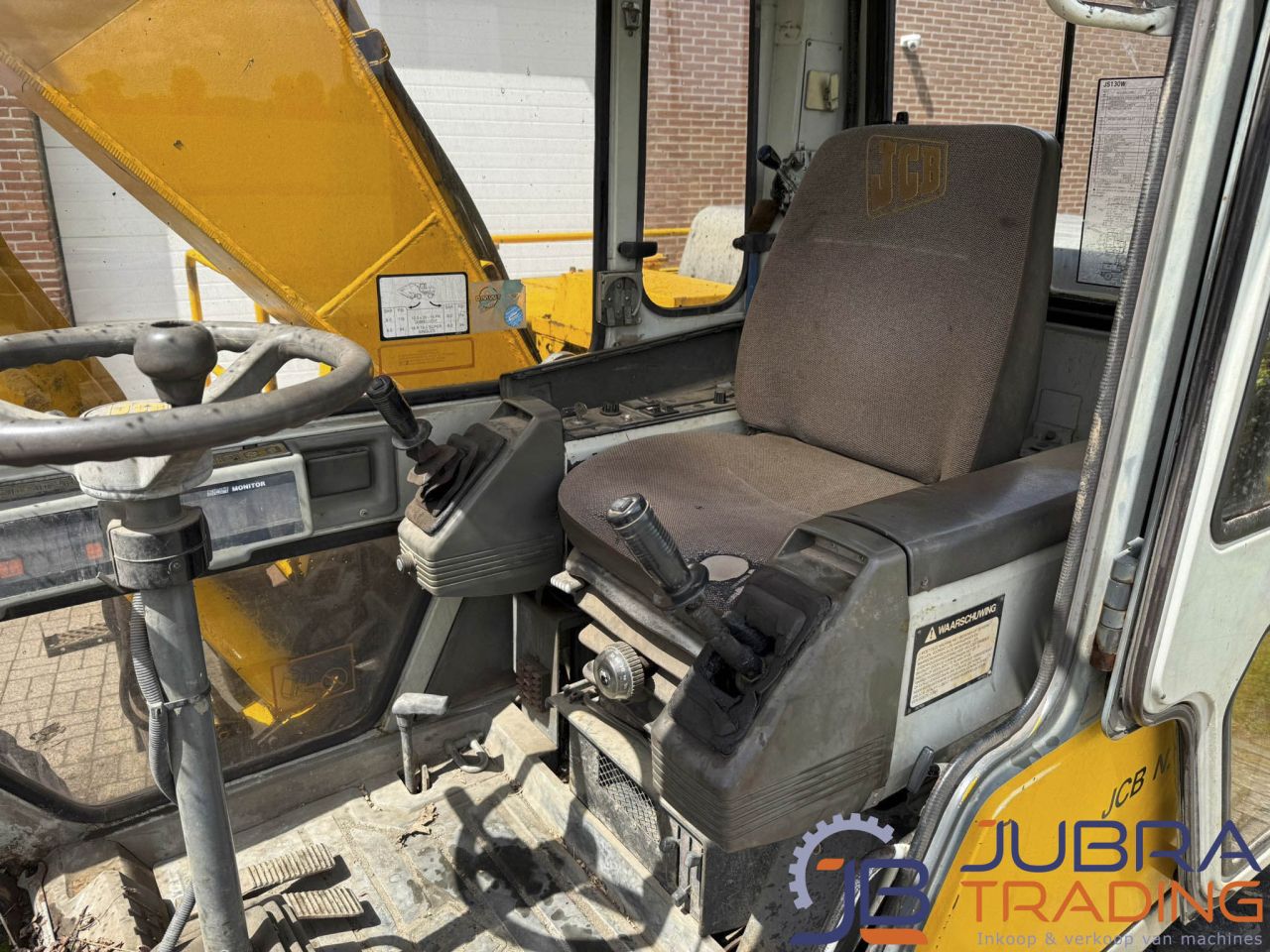 JCB JS130W Mobile Excavator | 1994 | 4905H | 13.3T | 83HP