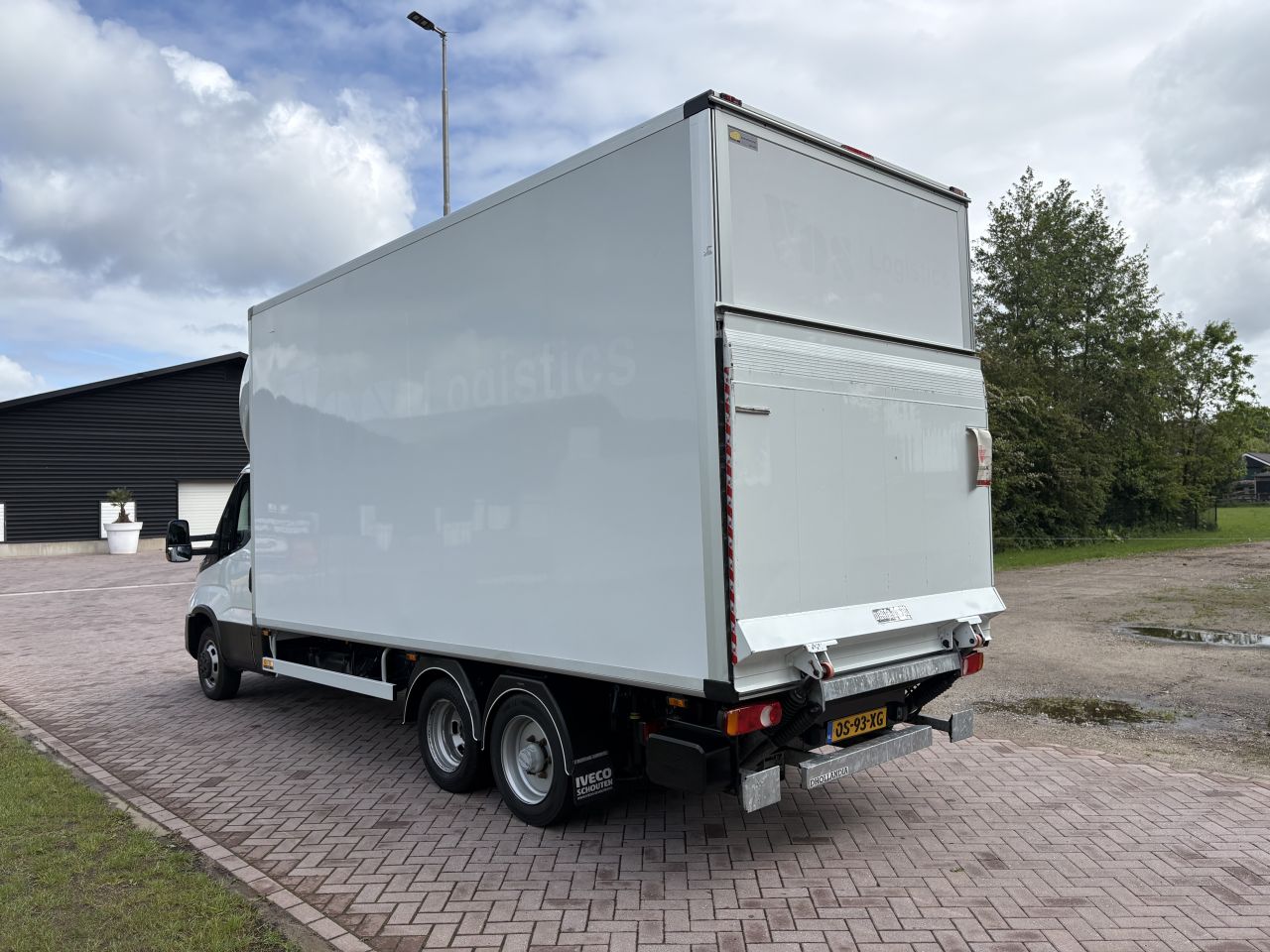 7 ton Iveco Daily 40C18 Hi Matic automaat Clixtar N1