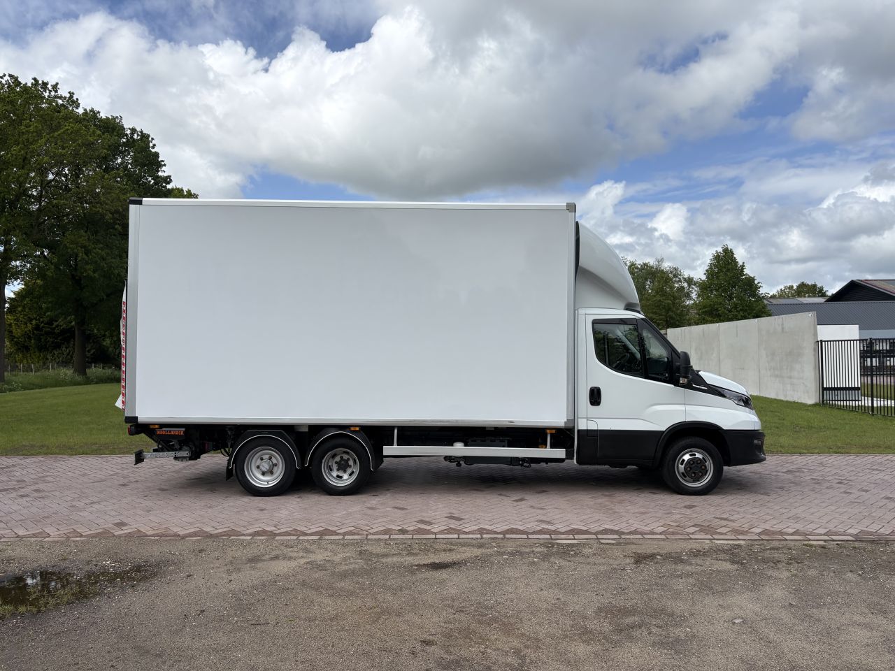 7 ton Iveco Daily 40C18 Hi Matic automaat Clixtar N1
