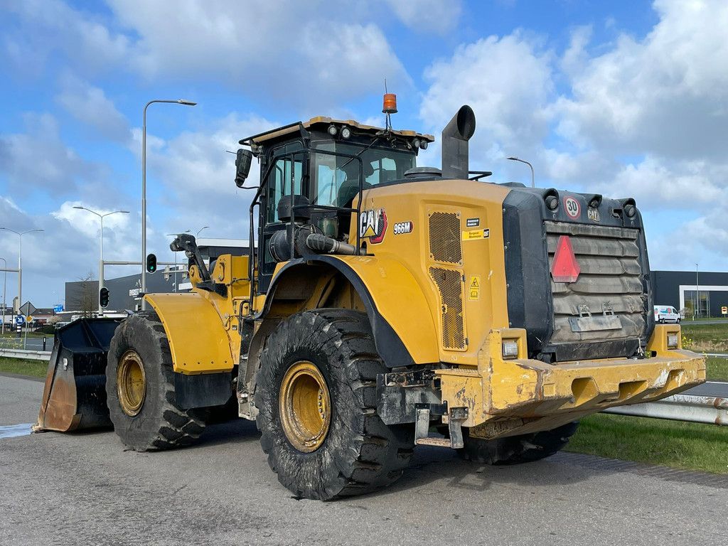 Caterpillar 966M