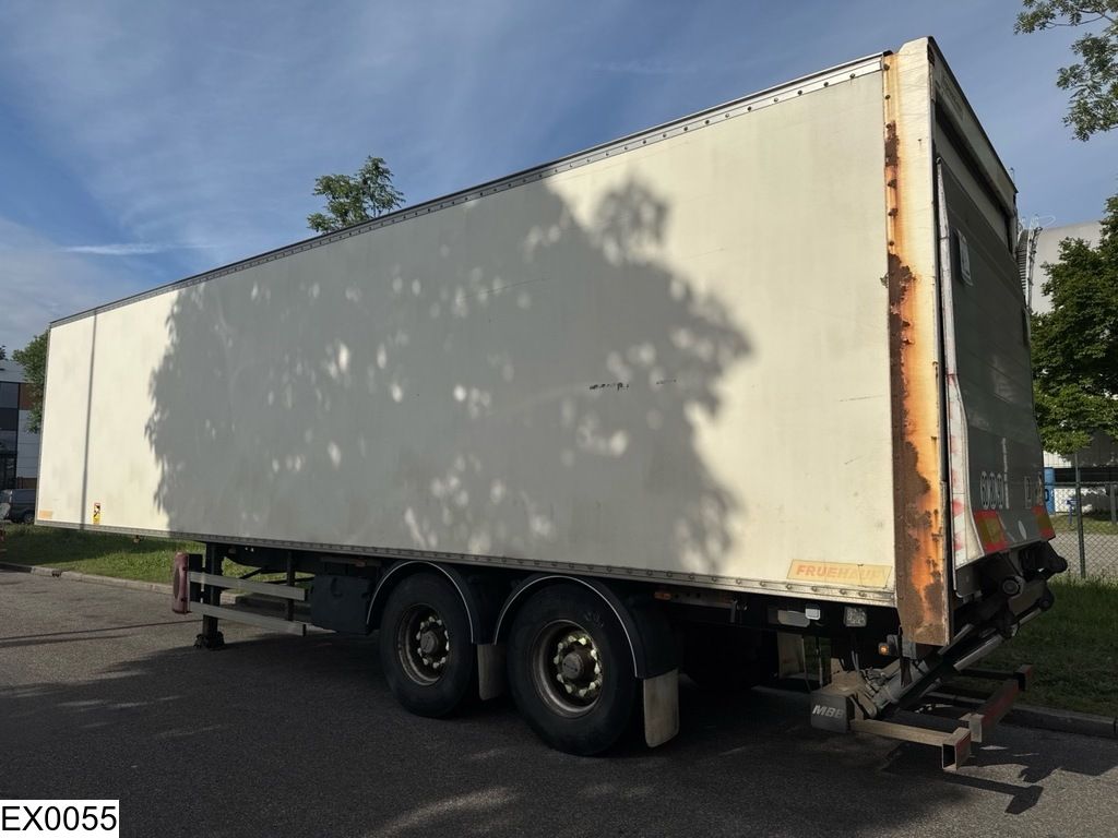 Fruehauf gesloten bak MBB 2000K