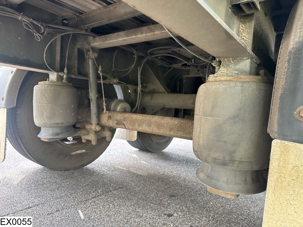 Fruehauf gesloten bak MBB 2000K