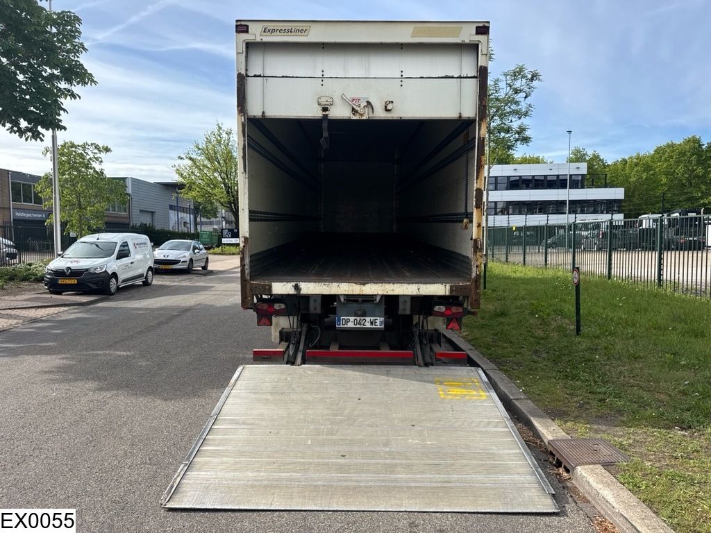 Fruehauf gesloten bak MBB 2000K