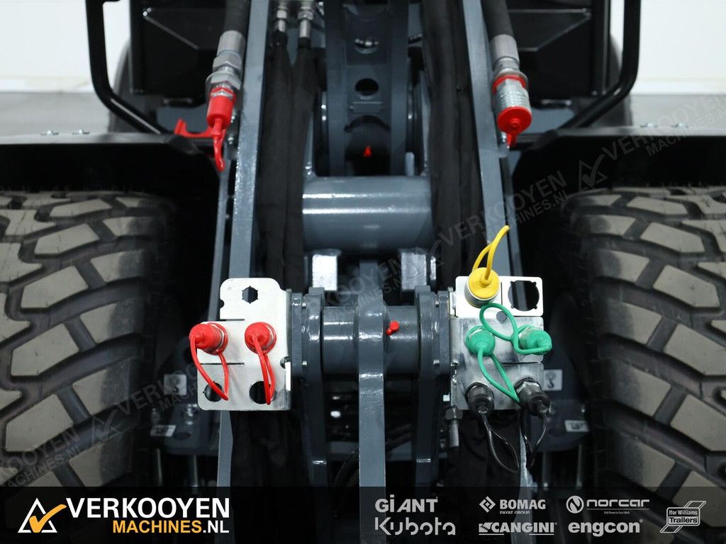 2026 Giant G5000 VK10773