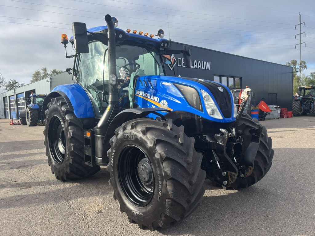 NEW HOLLAND T6.180AC STAGE V
