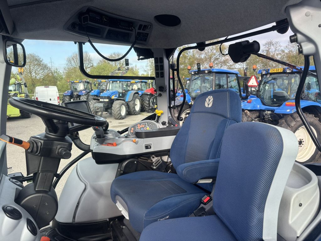 NEW HOLLAND T6.180AC STAGE V